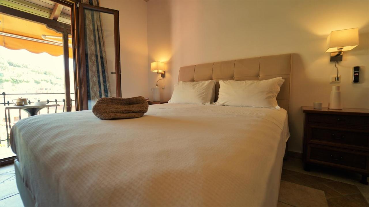Hotel Tourist Parga Exterior photo