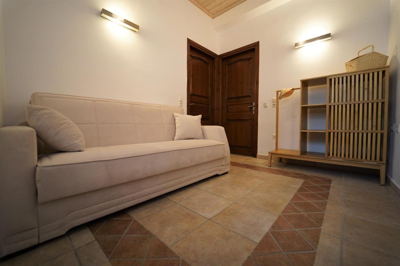Hotel Tourist Parga Exterior photo